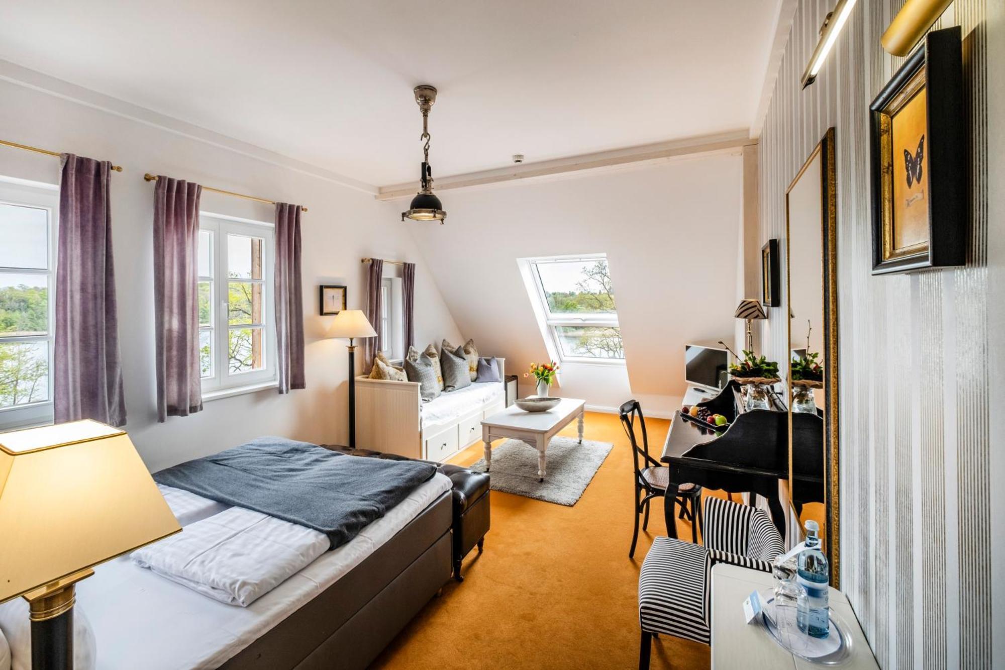 Seehotel Lichtenberg Exterior photo